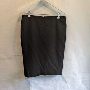 Elegant Black Pencil Skirt